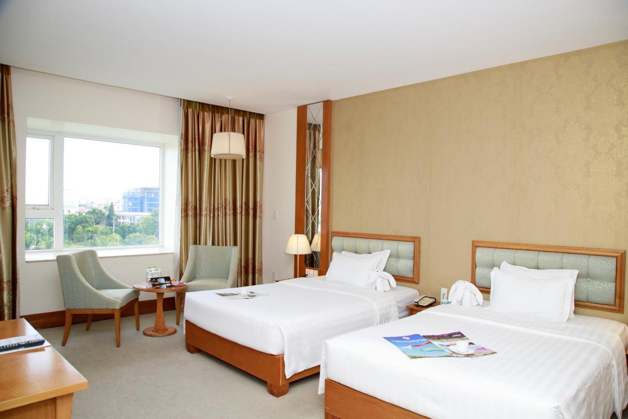 Sai Gon Dong Ha Hotel - A Member Of Saigontourist Group Quang Tri Екстериор снимка